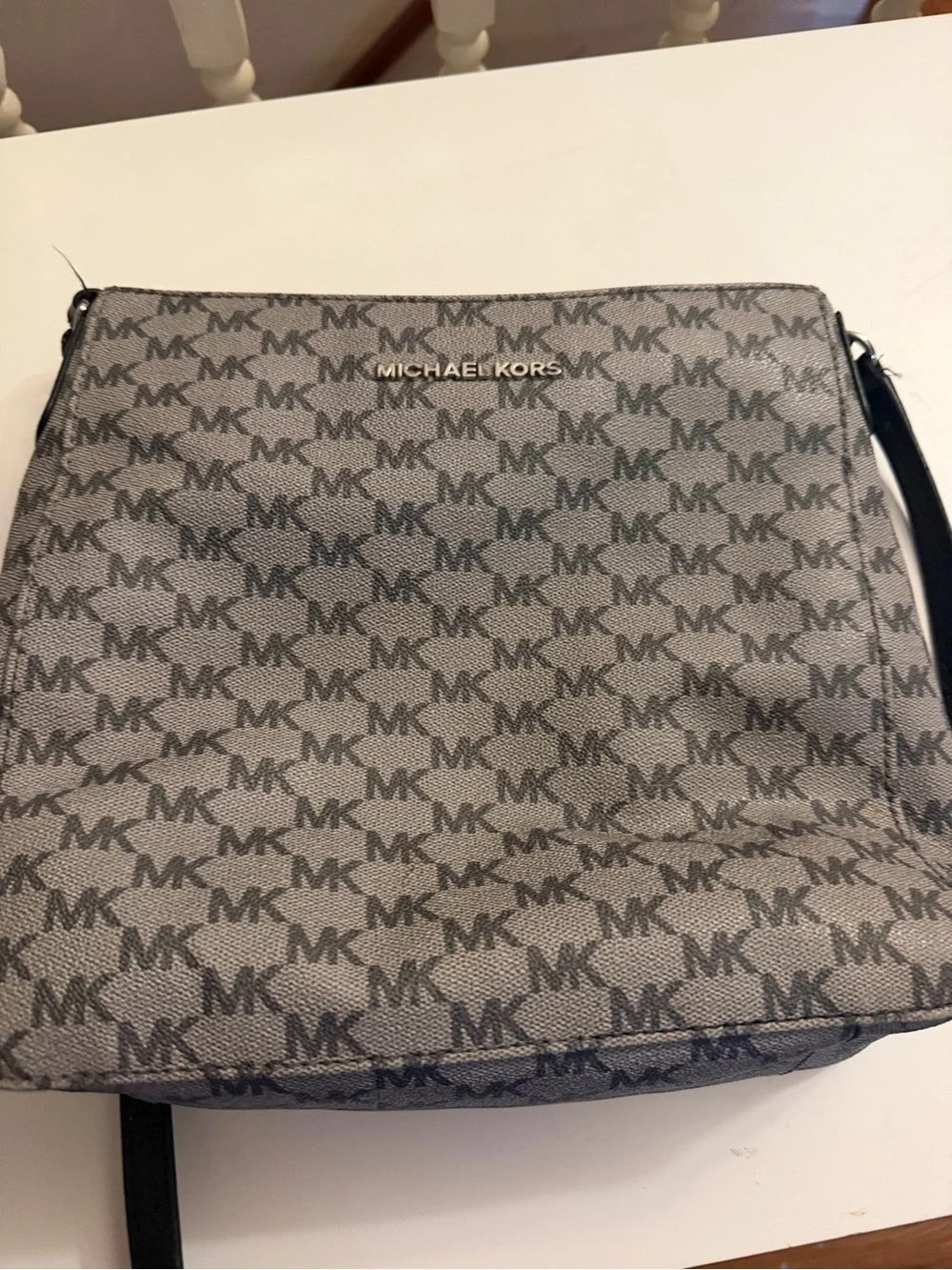 Michael Kors classic michael